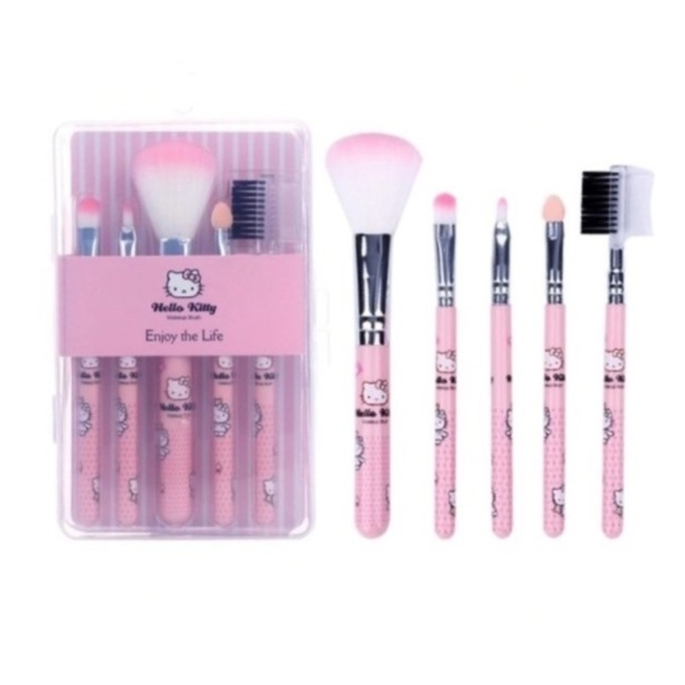 Hello Kitty 5 PC Make-up Brush Set in Plastic Case